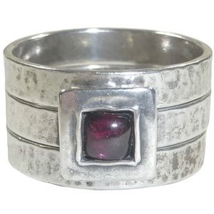 Silpada Sterling Silver
Garnet Stack Ring 8